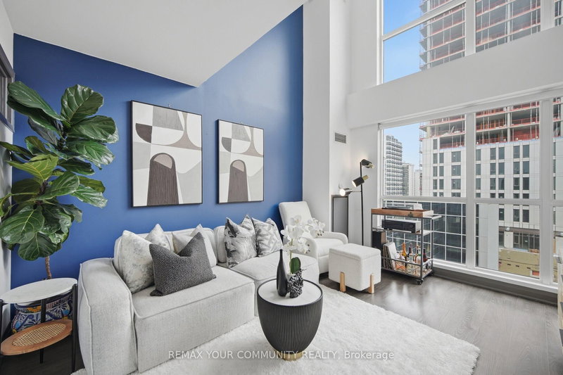 PH1114 - 18 Merton St, Toronto, M4S 3G9 | Image 3