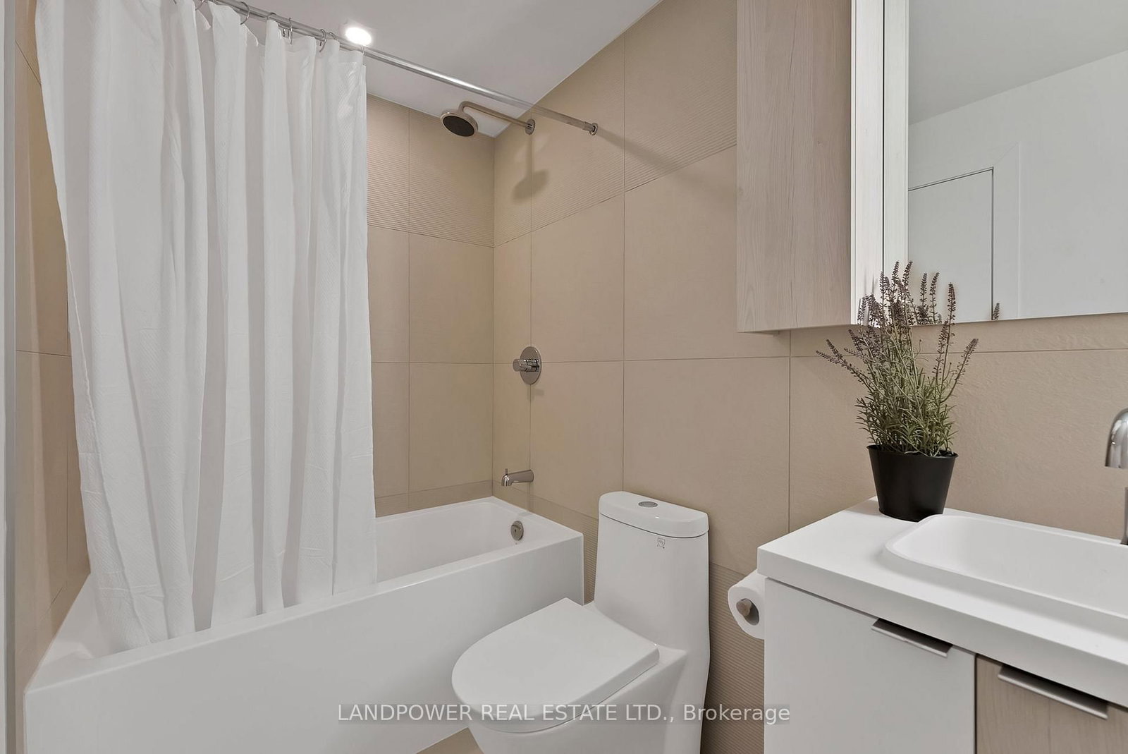 Condo for sale at 2809-35 Mercer Street, Toronto, Ontario, M5V 1H2 - Waterfront Communities C1 - MLS: C13001924