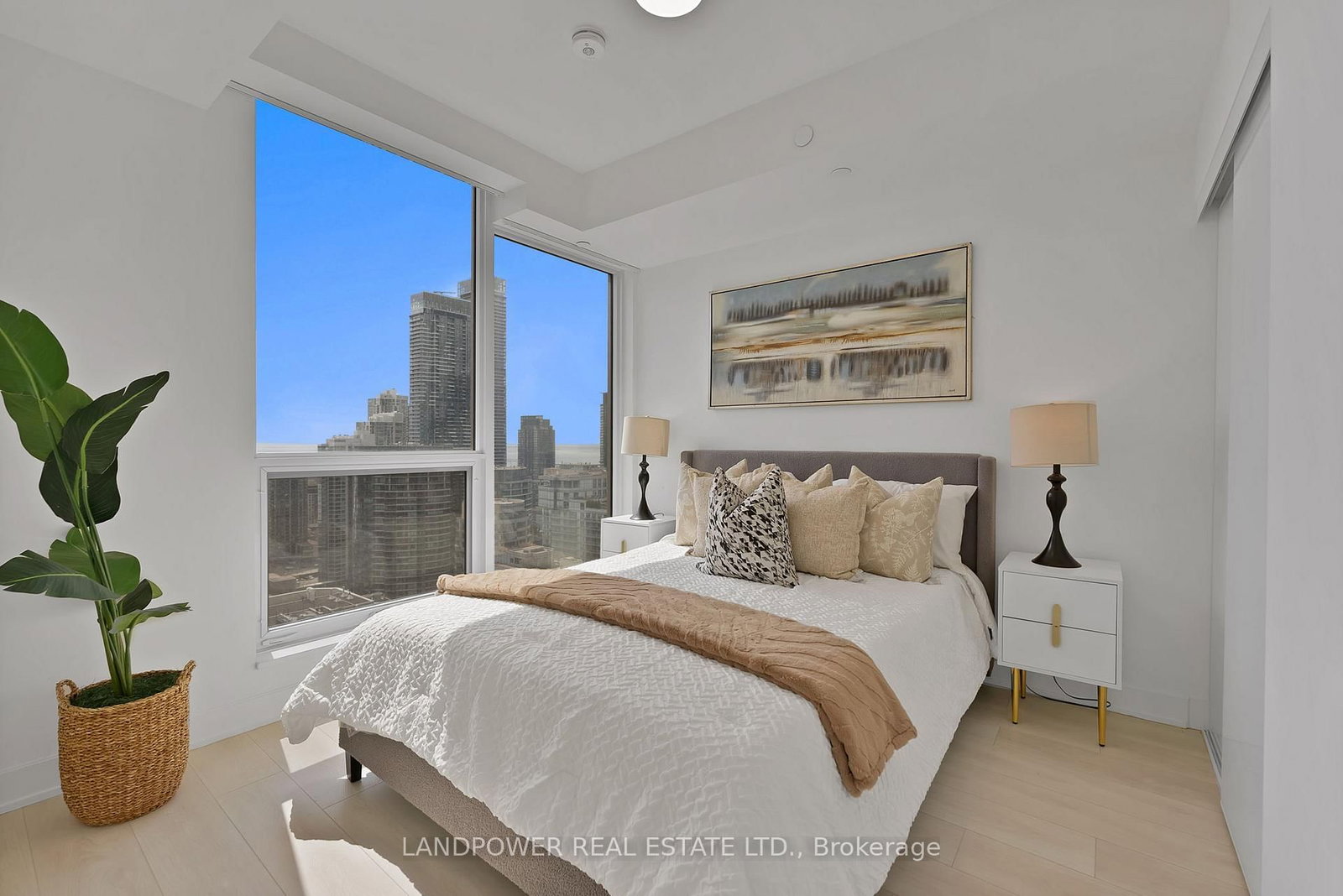 Condo for sale at 2809-35 Mercer Street, Toronto, Ontario, M5V 1H2 - Waterfront Communities C1 - MLS: C13001924