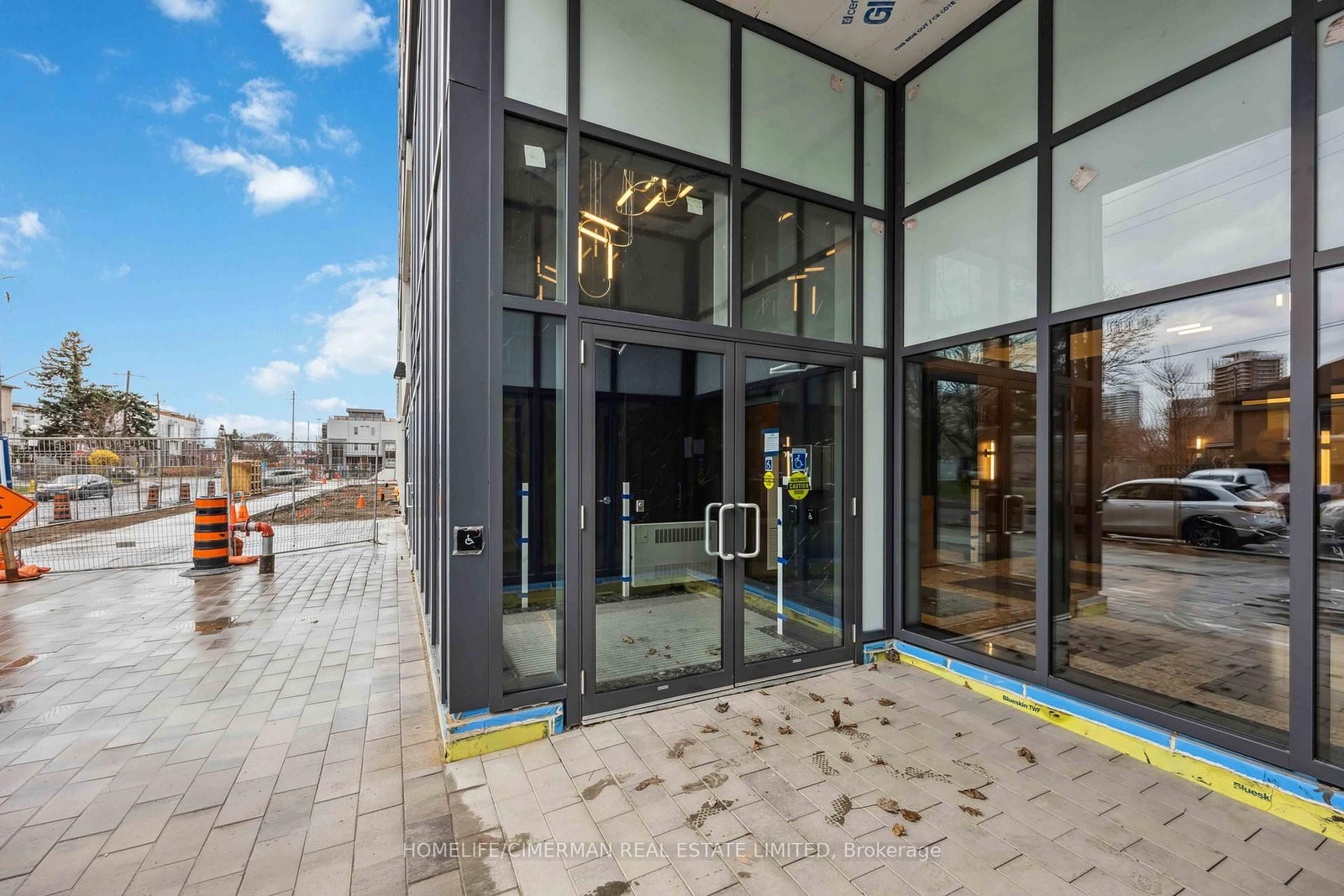 6 Greenbriar Road, Unit 719 - Photo 2