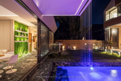 210 Glenayr Road, Toronto, Ontario image-0-3