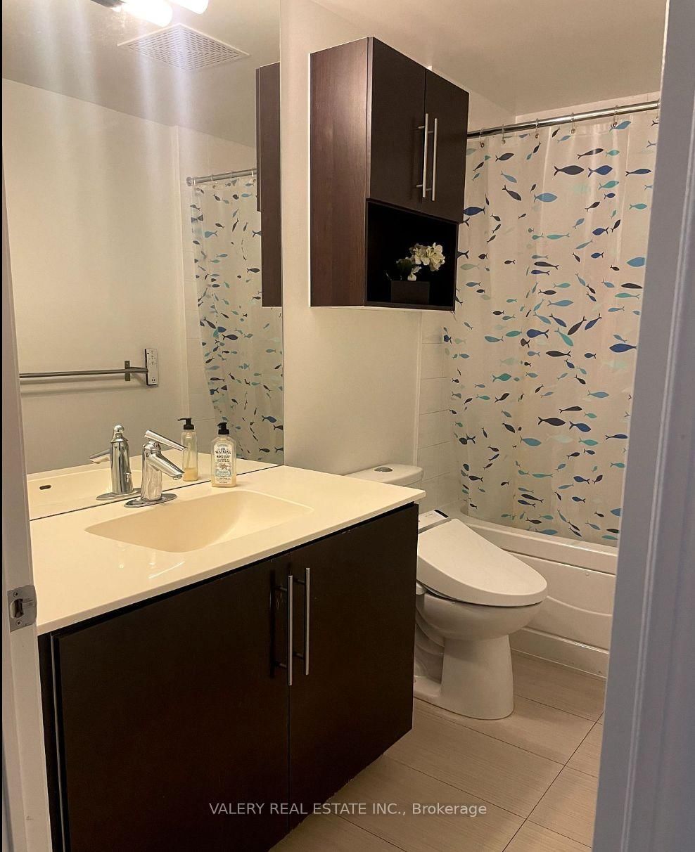 2885 Bayview Avenue, Unit 319 - Photo 11