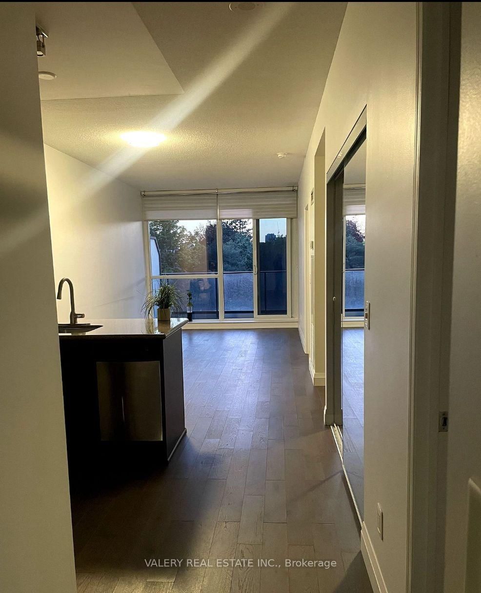 2885 Bayview Avenue, Unit 319 - Photo 6