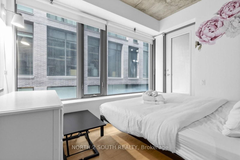 225 - 95 Bathurst St, Toronto, M5V 0H7 | Image 3