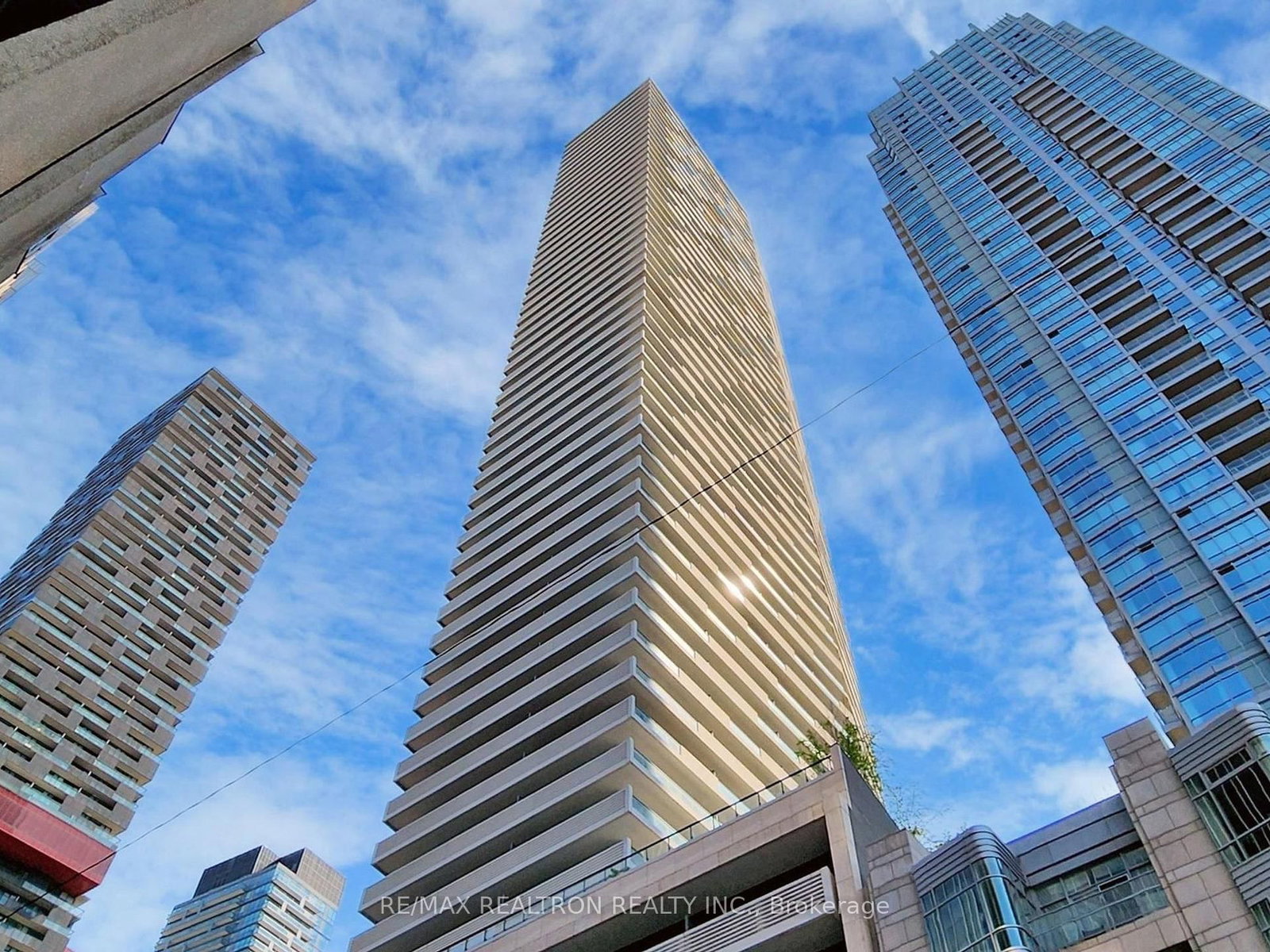 Condo for sale at 213-2221 Yonge Street, Toronto, Ontario, M4S 0B8 - Mount Pleasant West - MLS: C13002422