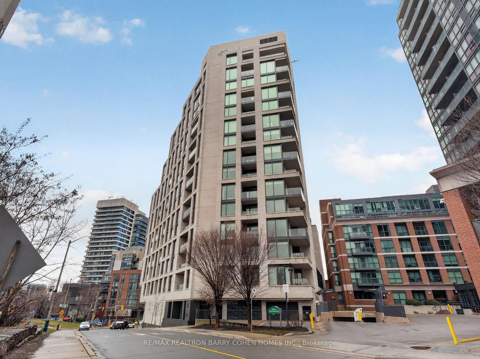 Condo for sale at 704-200 Sudbury Street, Toronto, Ontario, M6J 0H1 - Little Portugal - MLS: C13002424
