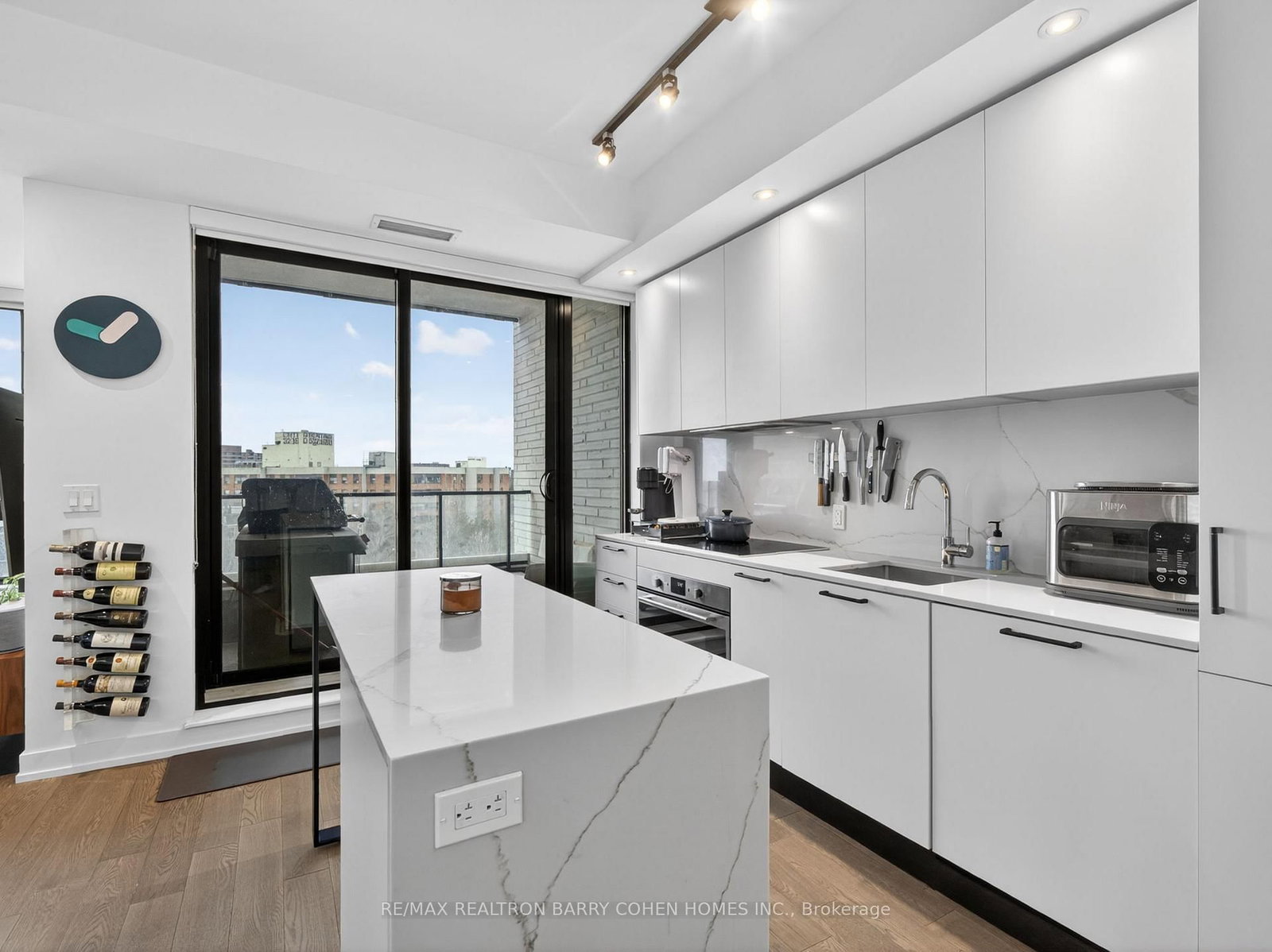 200 Sudbury Street, Unit 704 - Photo 8