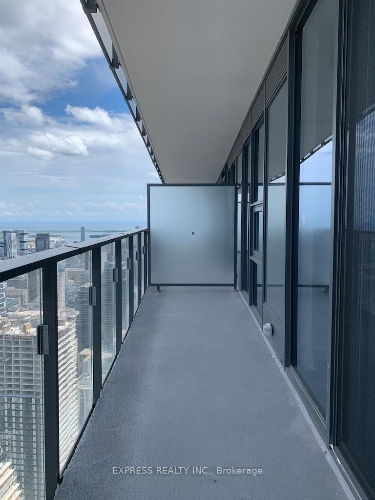 11 Wellesley Street W, Unit 5613 - Photo 10