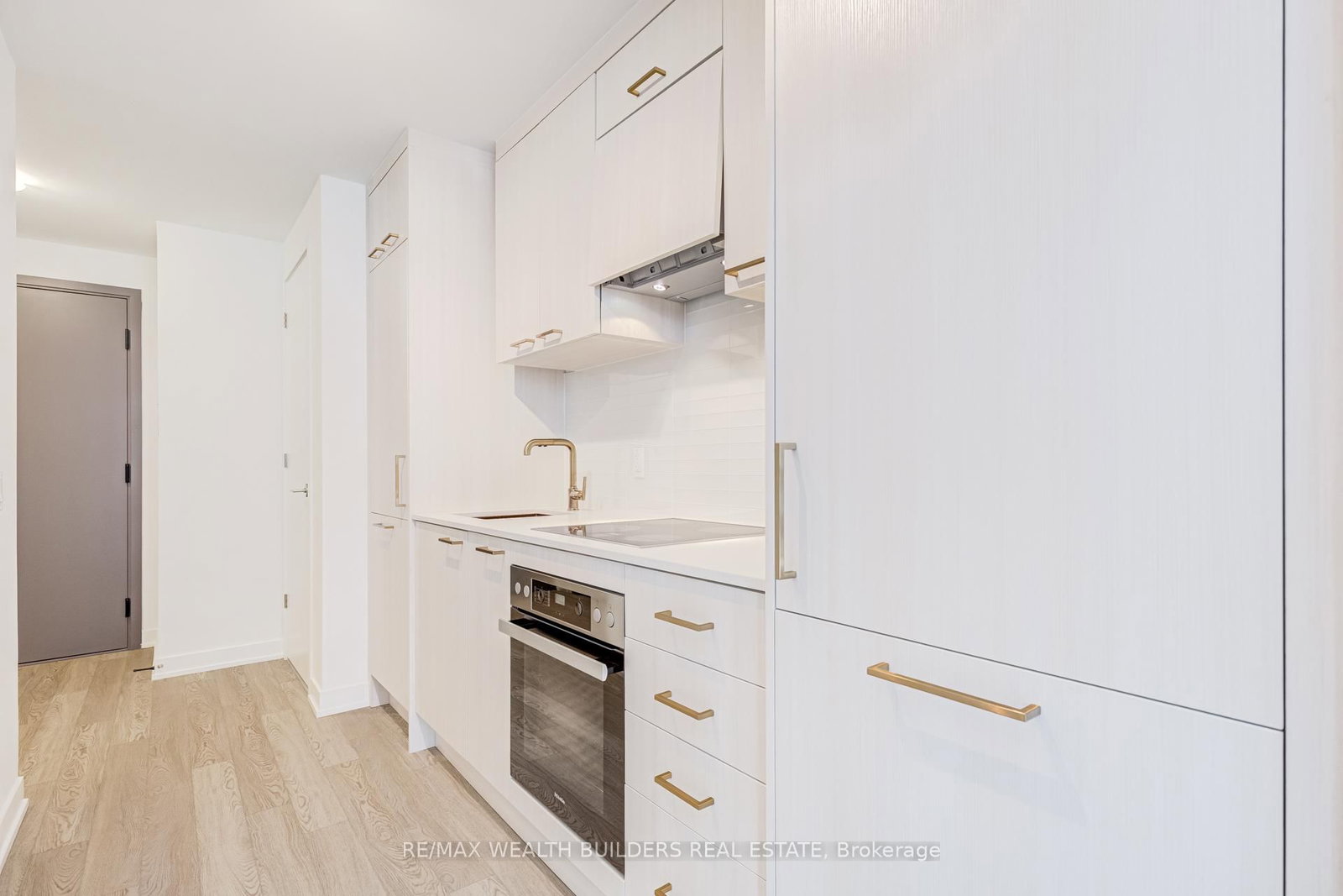 634 Church Street, Unit 3902 - Photo 4