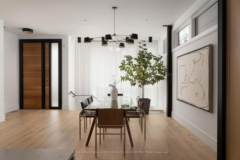 18 Gormley Ave, Toronto, M4V 1Y8 | Image 2