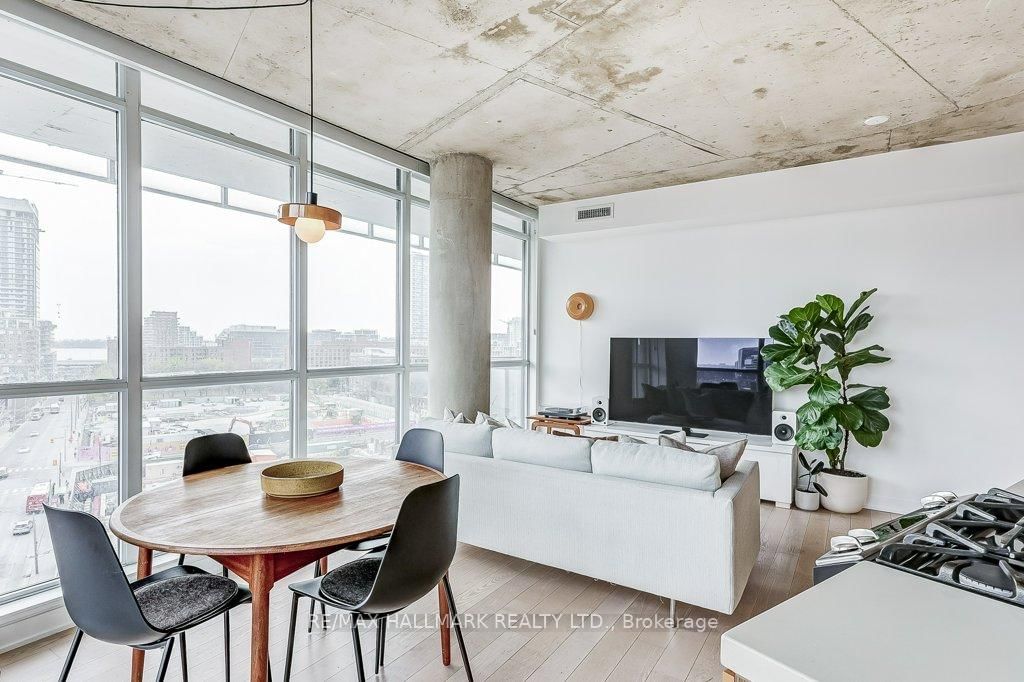 318 King Street E, Unit 907 - Photo 19