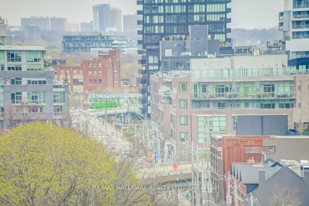 318 King Street E, Unit 907 - Photo 38