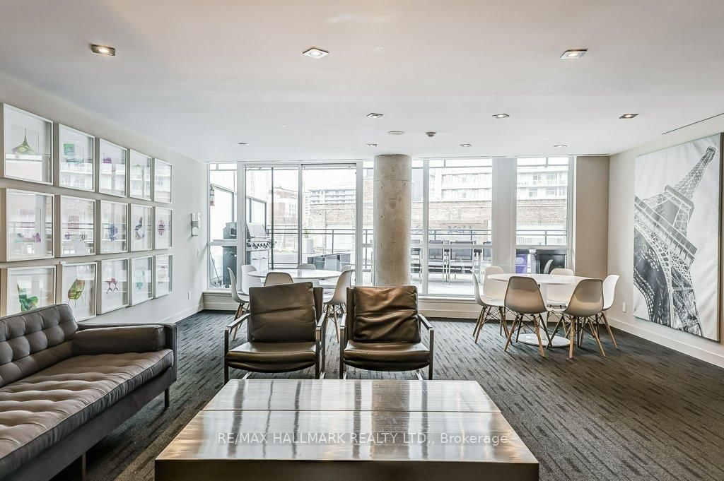 318 King Street E, Unit 907 - Photo 41