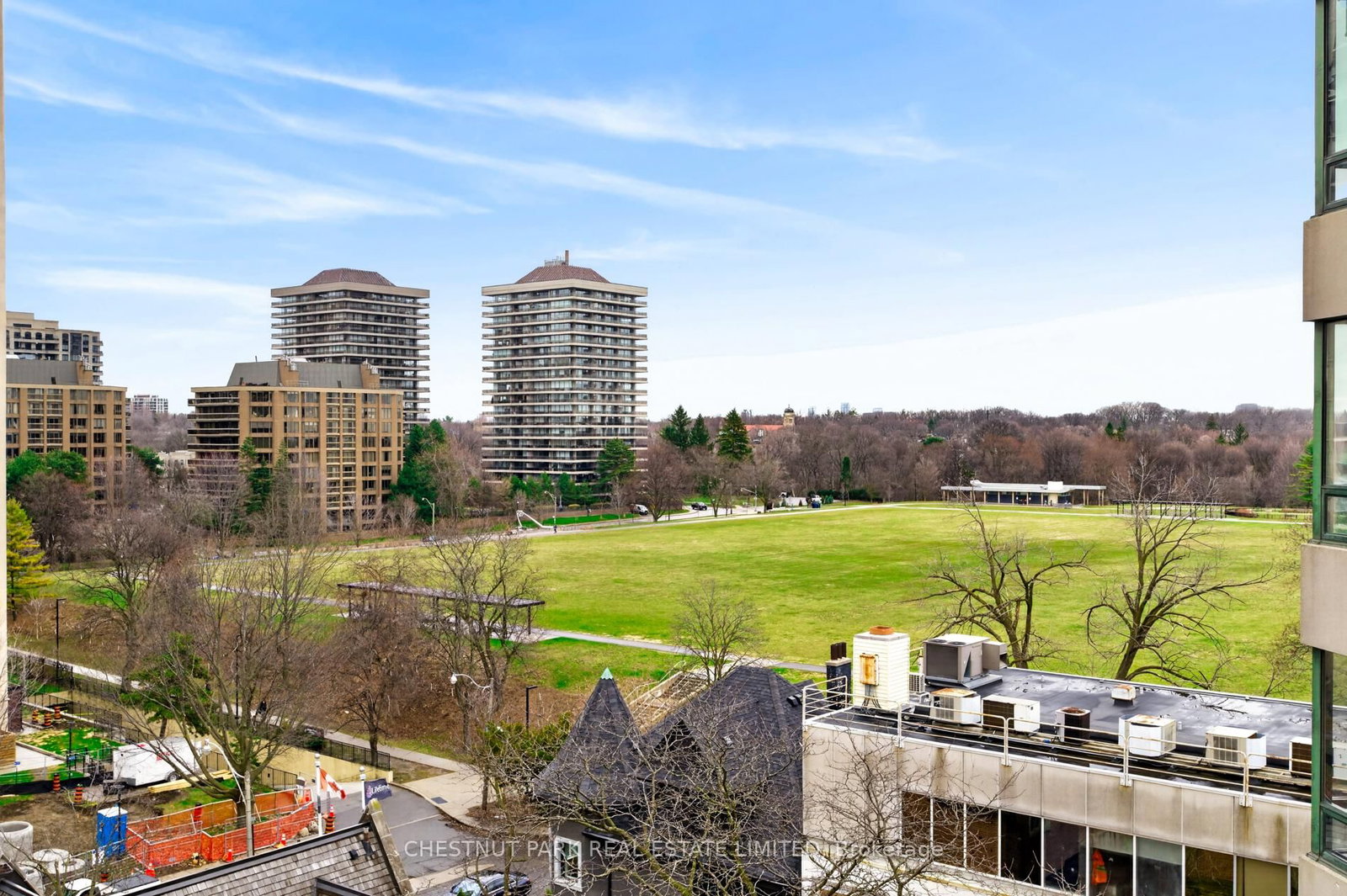 33 Jackes Avenue, Unit 701 - Photo 34