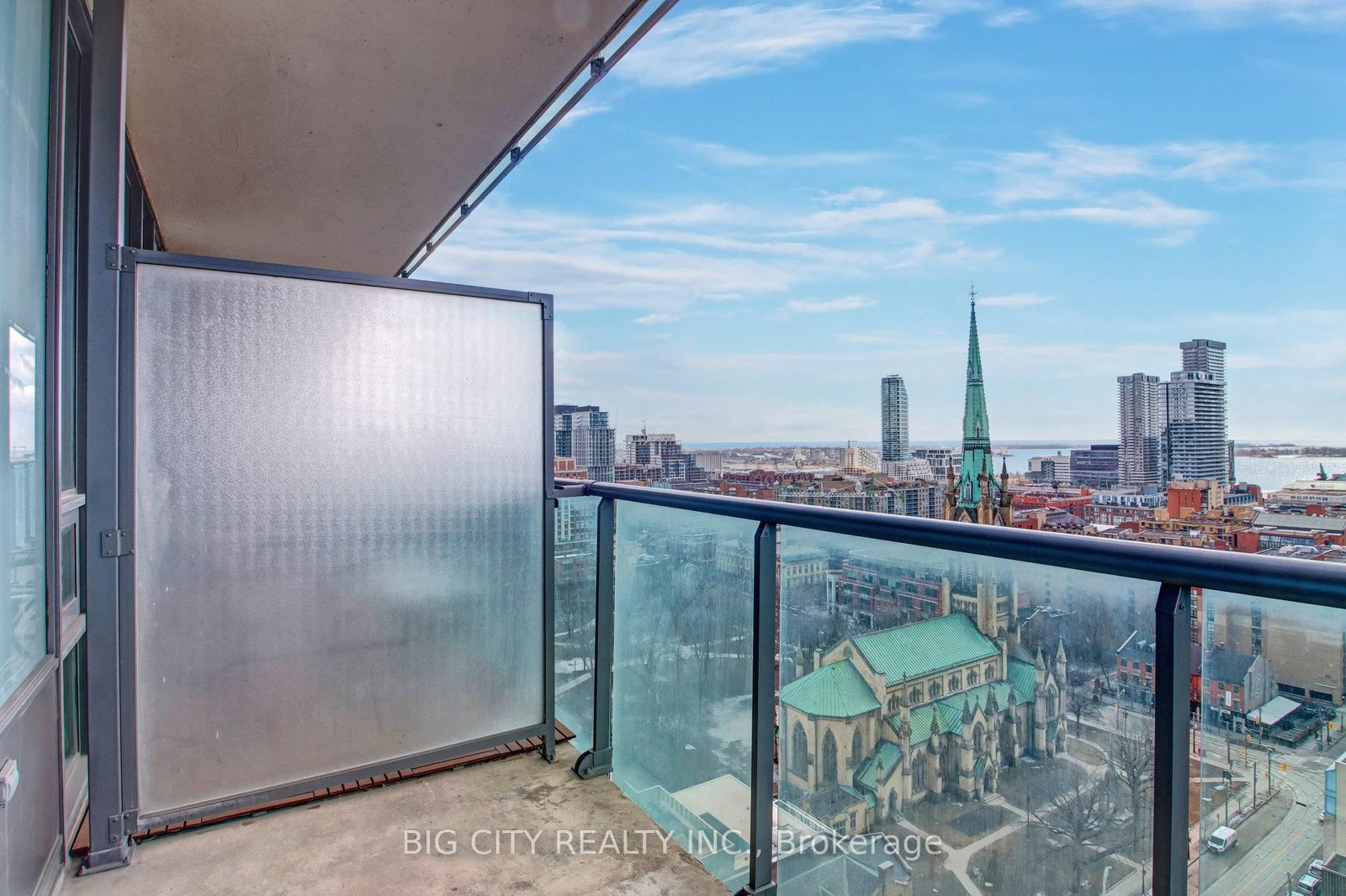 33 Lombard Street, Unit 2001 - Photo 12