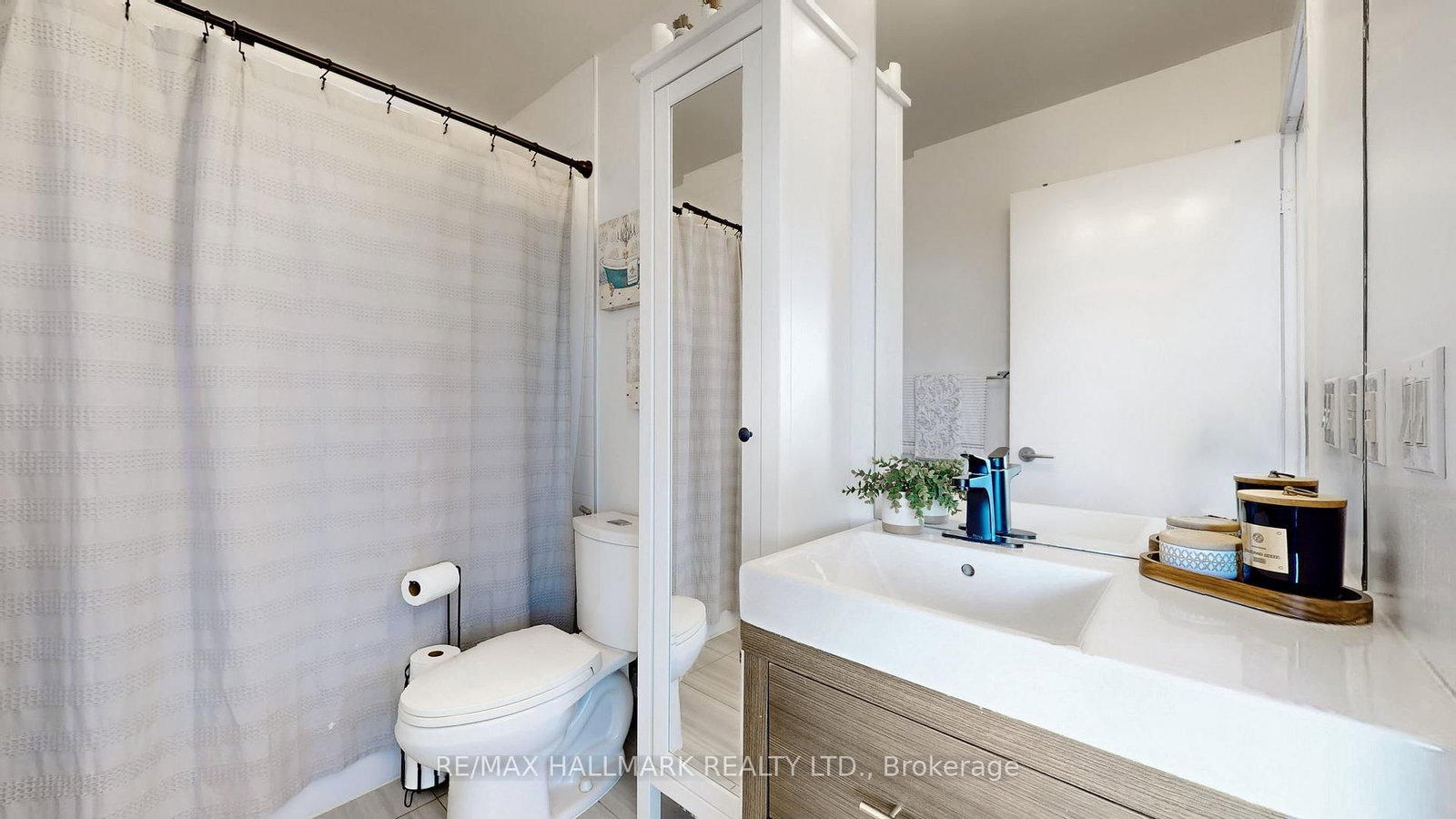 Condo for lease at 1402-70 Forest Manor Road, Toronto, Ontario, M2J 0A9 - Henry Farm - MLS: C13002740