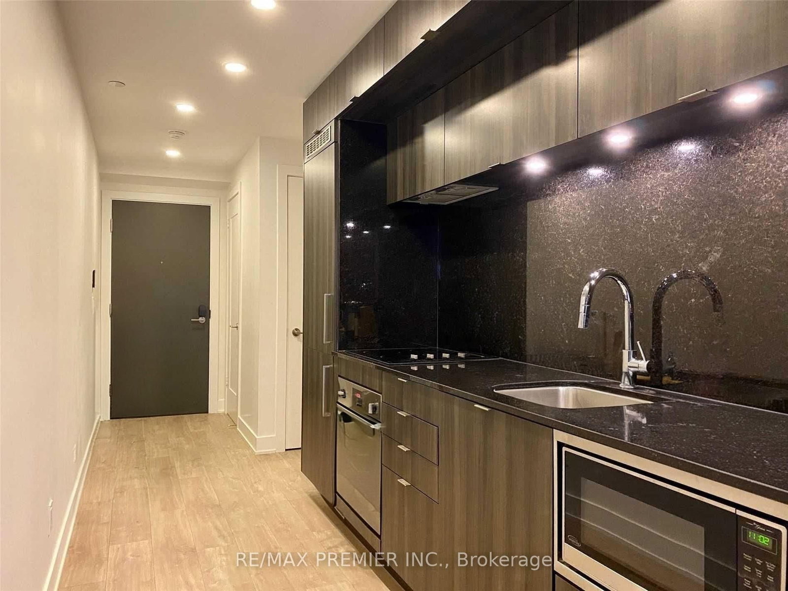 38 Cameron Street, Unit 1114 - Photo 6