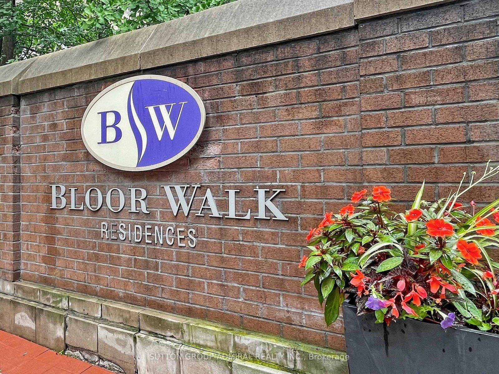 Condo for sale at 812-100 Hayden Street, Toronto, Ontario, M4Y 3C7 - Church-Yonge Corridor - MLS: C13002936