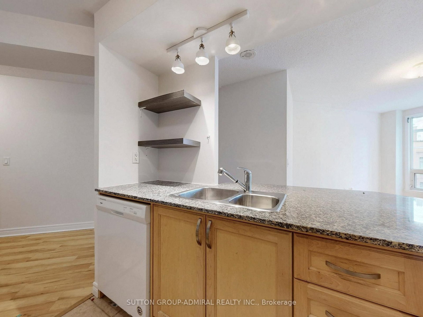 100 Hayden Street, Unit 812 - Photo 16