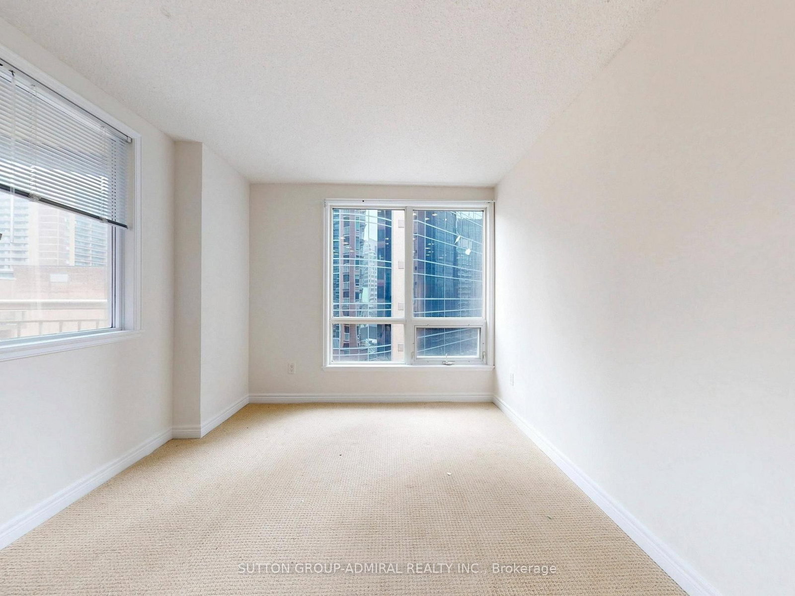 100 Hayden Street, Unit 812 - Photo 18