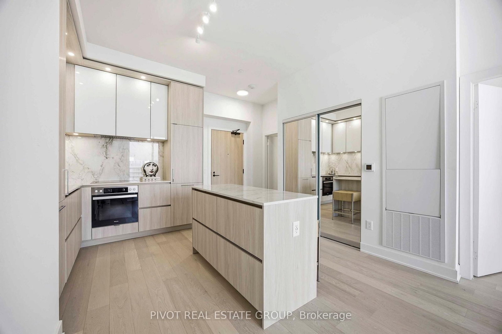 15 Mercer Street, Unit 4204 - Photo 10