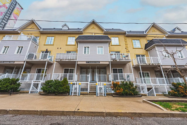 222 - 171 Bleecker Street