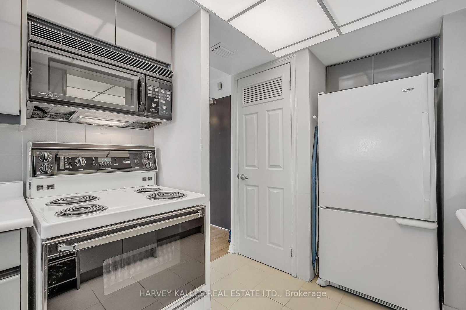 Condo for sale at 609-7 Broadway Avenue, Toronto, Ontario, M4P 3C5 - Mount Pleasant West - MLS: C13003006