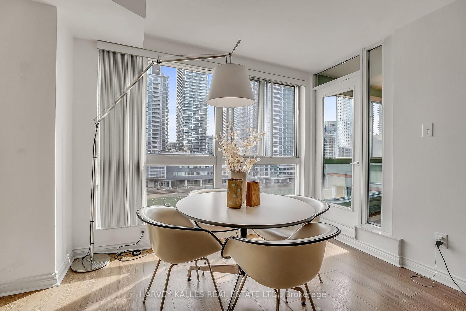 Condo for sale at 609-7 Broadway Avenue, Toronto, Ontario, M4P 3C5 - Mount Pleasant West - MLS: C13003006