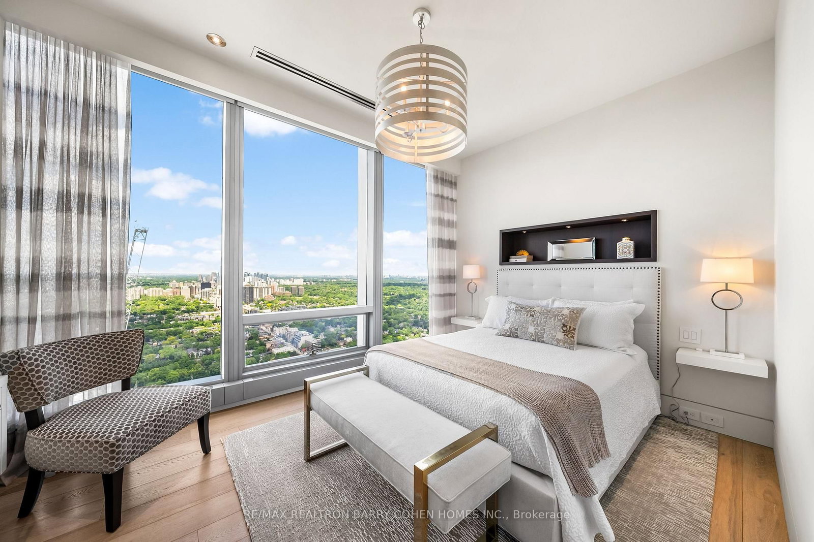 50 Yorkville Avenue, Unit 4501 - Photo 20