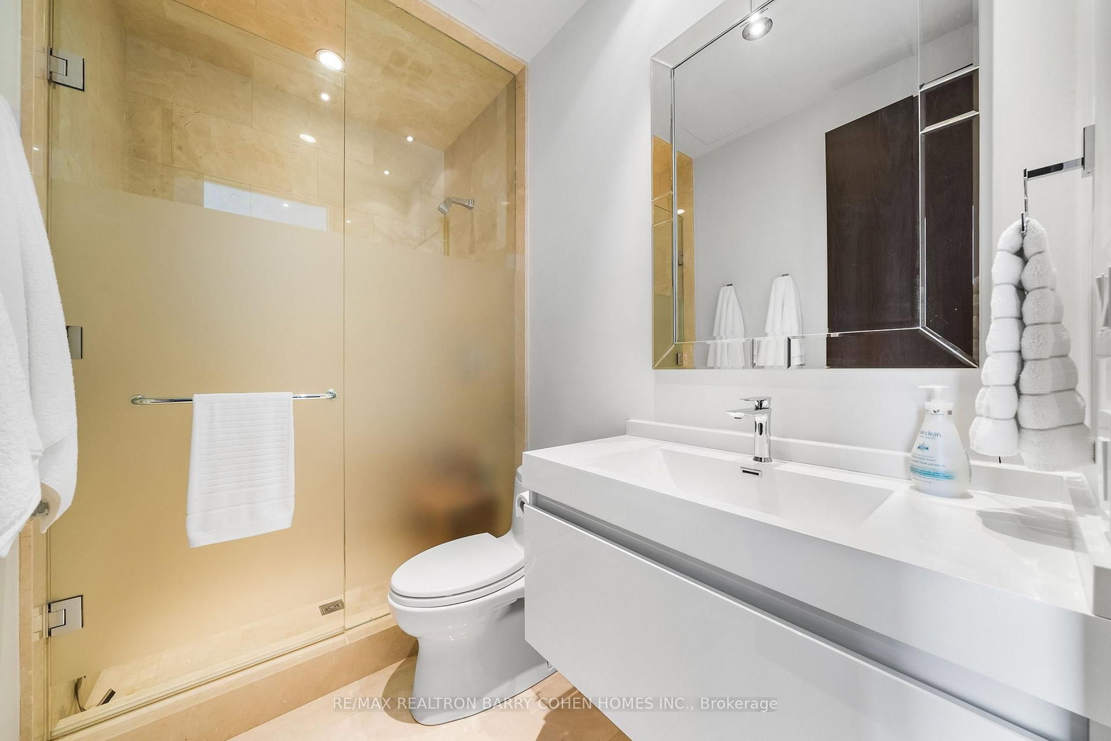 50 Yorkville Avenue, Unit 4501 - Photo 22