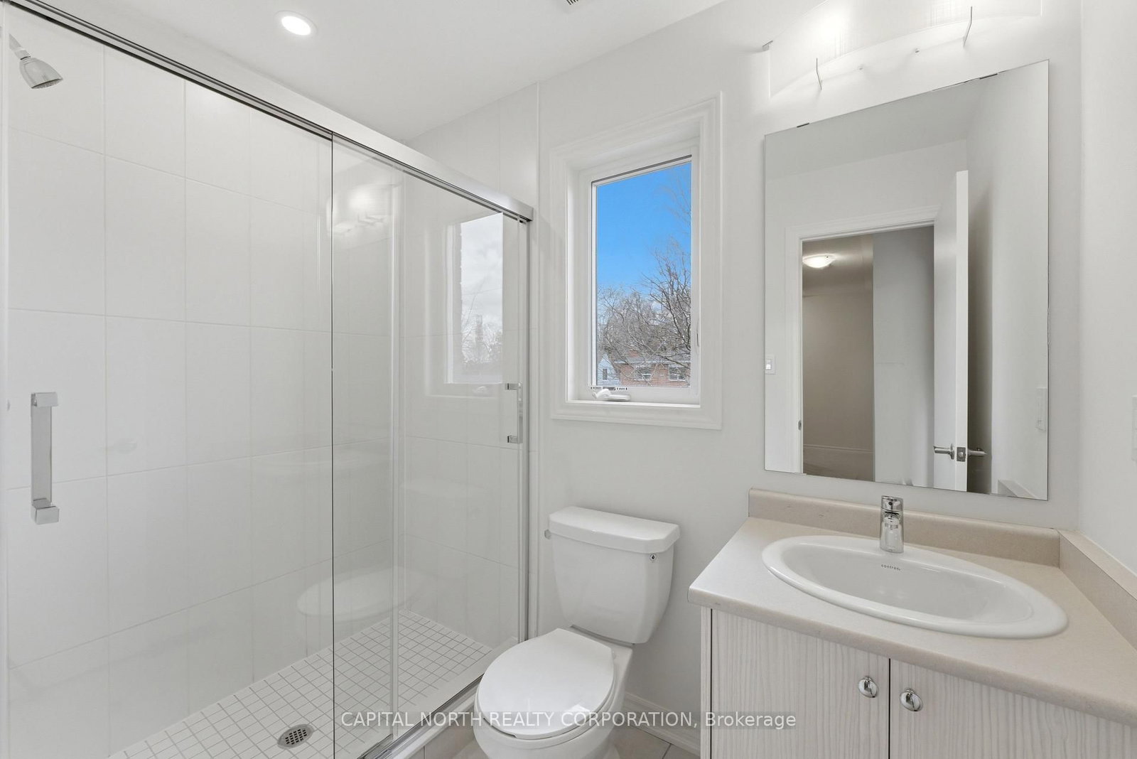 46B Touraine Avenue - Photo 22