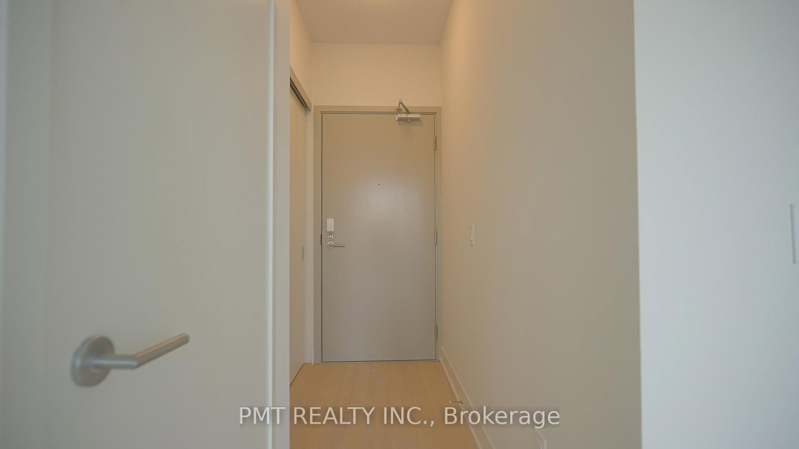 322 Dupont Street, Unit 408 - Photo 15