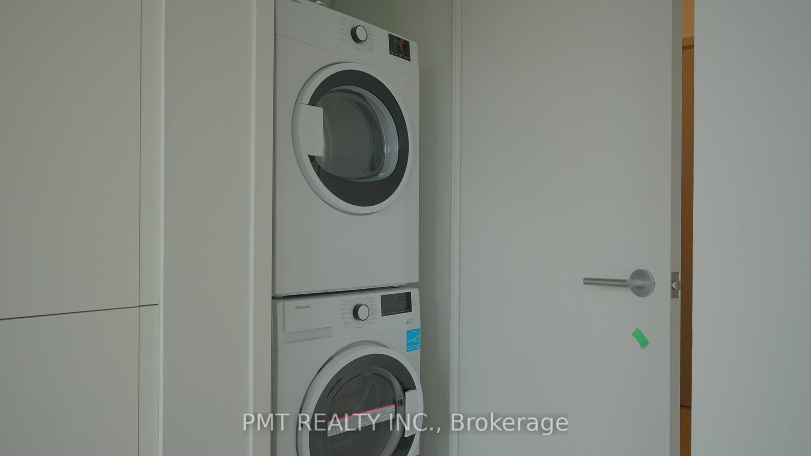 322 Dupont Street, Unit 408 - Photo 17