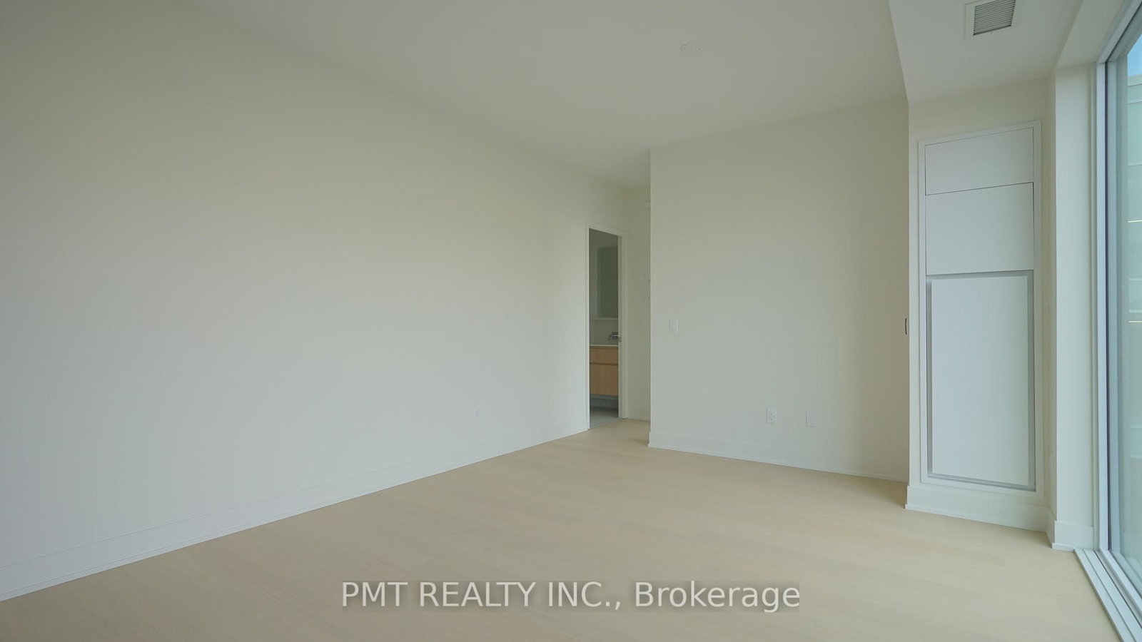 322 Dupont Street, Unit 408 - Photo 9