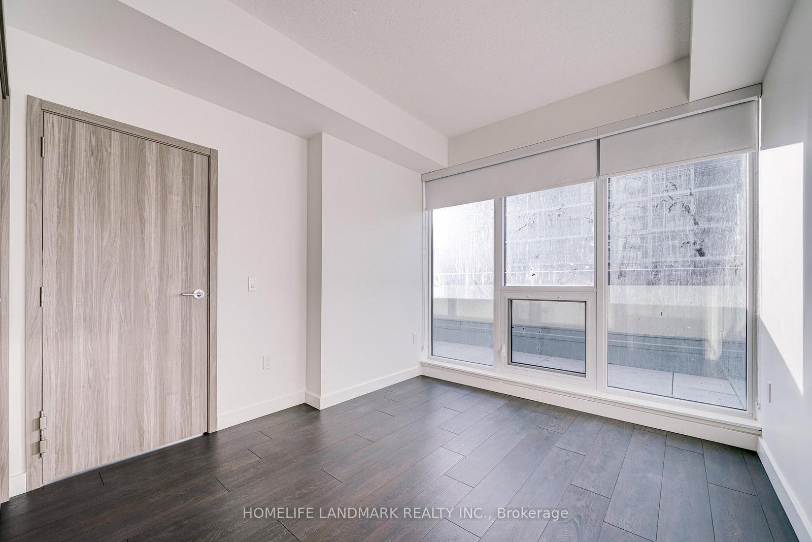 95 Mcmahon Drive, Unit 303 - Photo 27