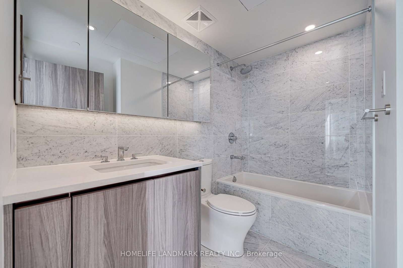 95 Mcmahon Drive • #303 • Toronto, ON photo 28
