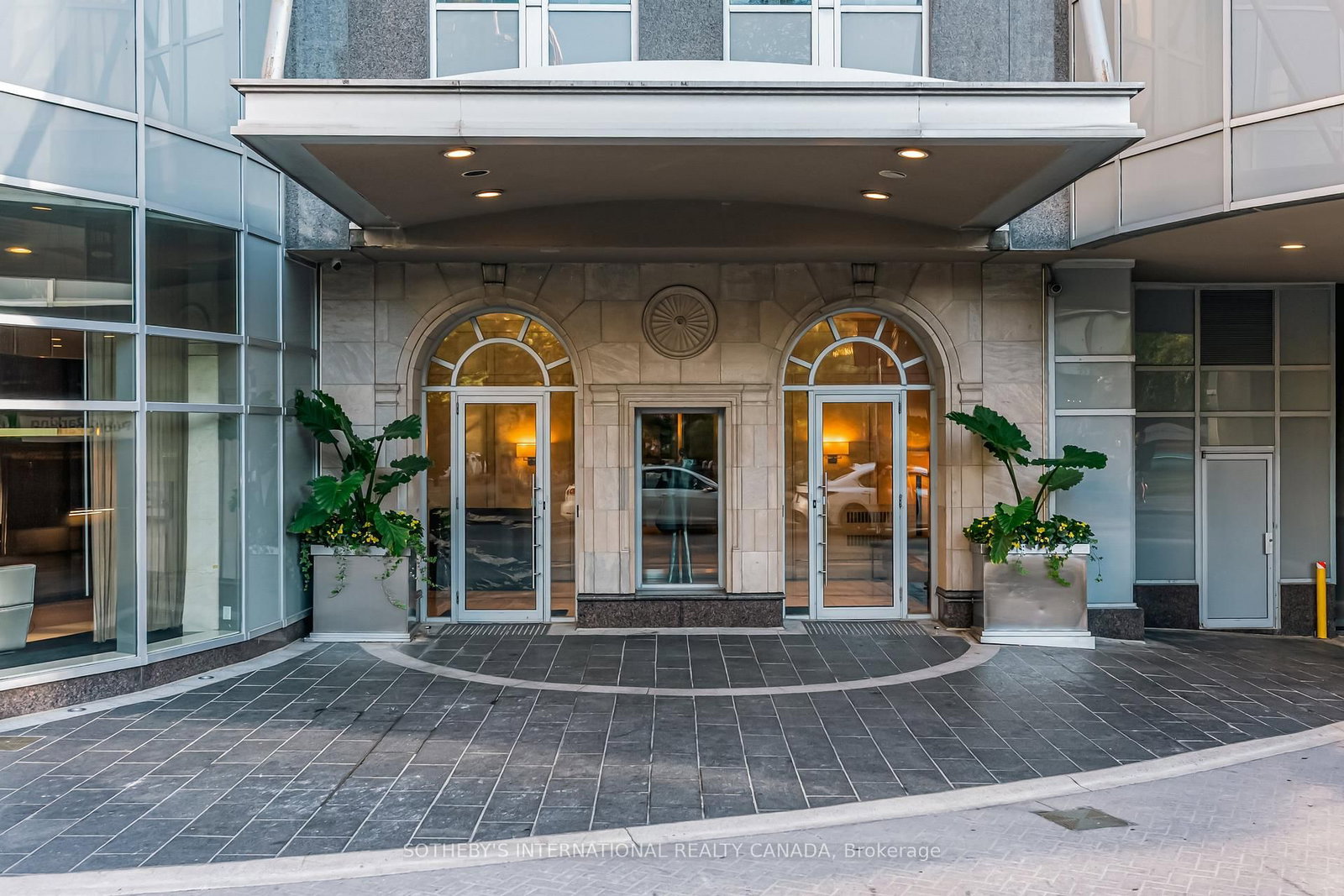 10 Bellair Street, Unit 1807 - Photo 16