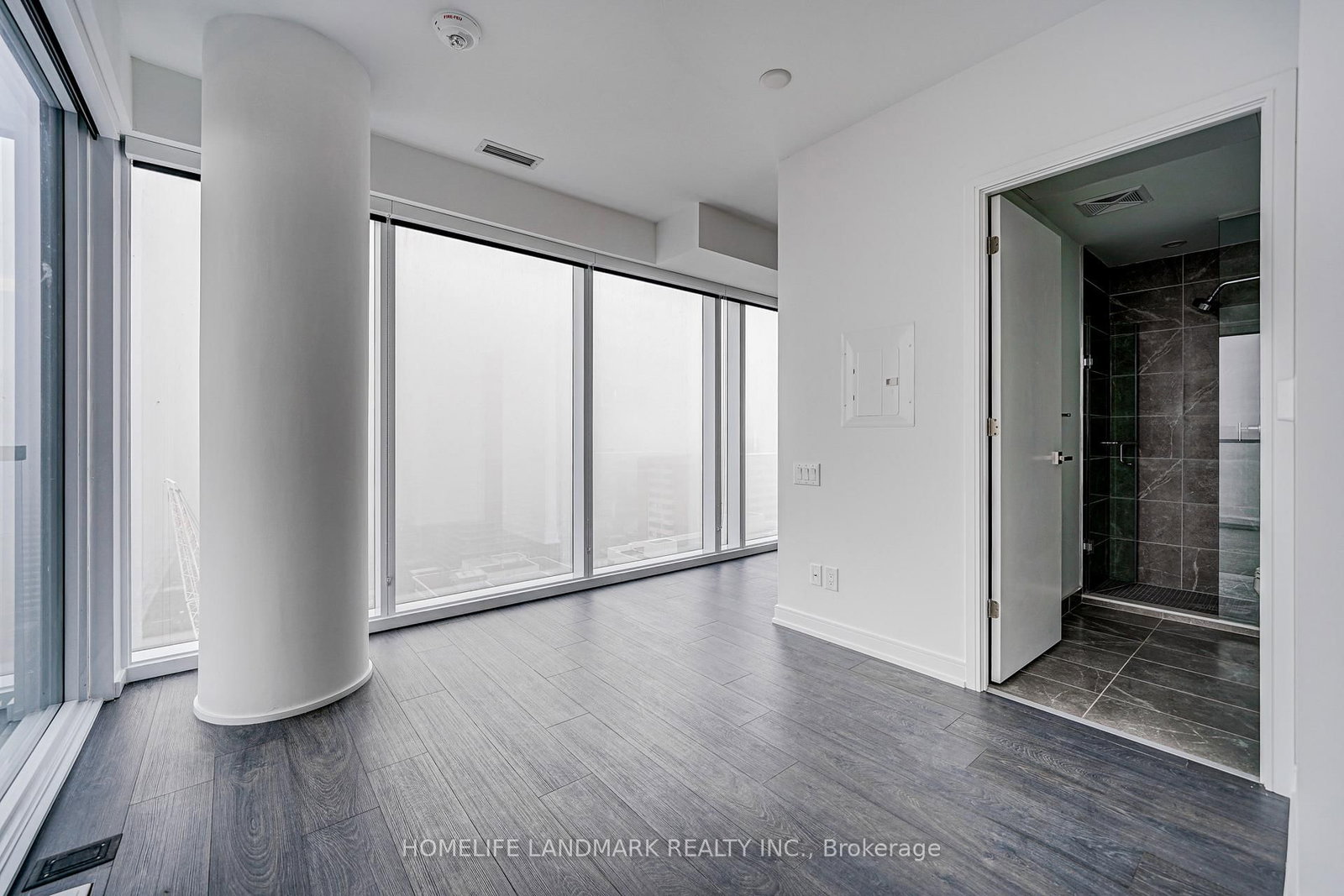 3 Gloucester Street, Unit 3001 - Photo 15