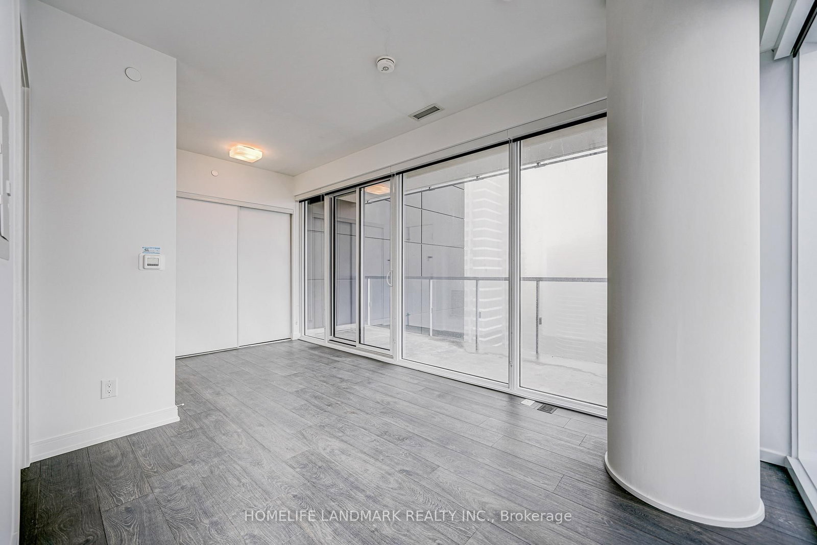3 Gloucester Street, Unit 3001 - Photo 5