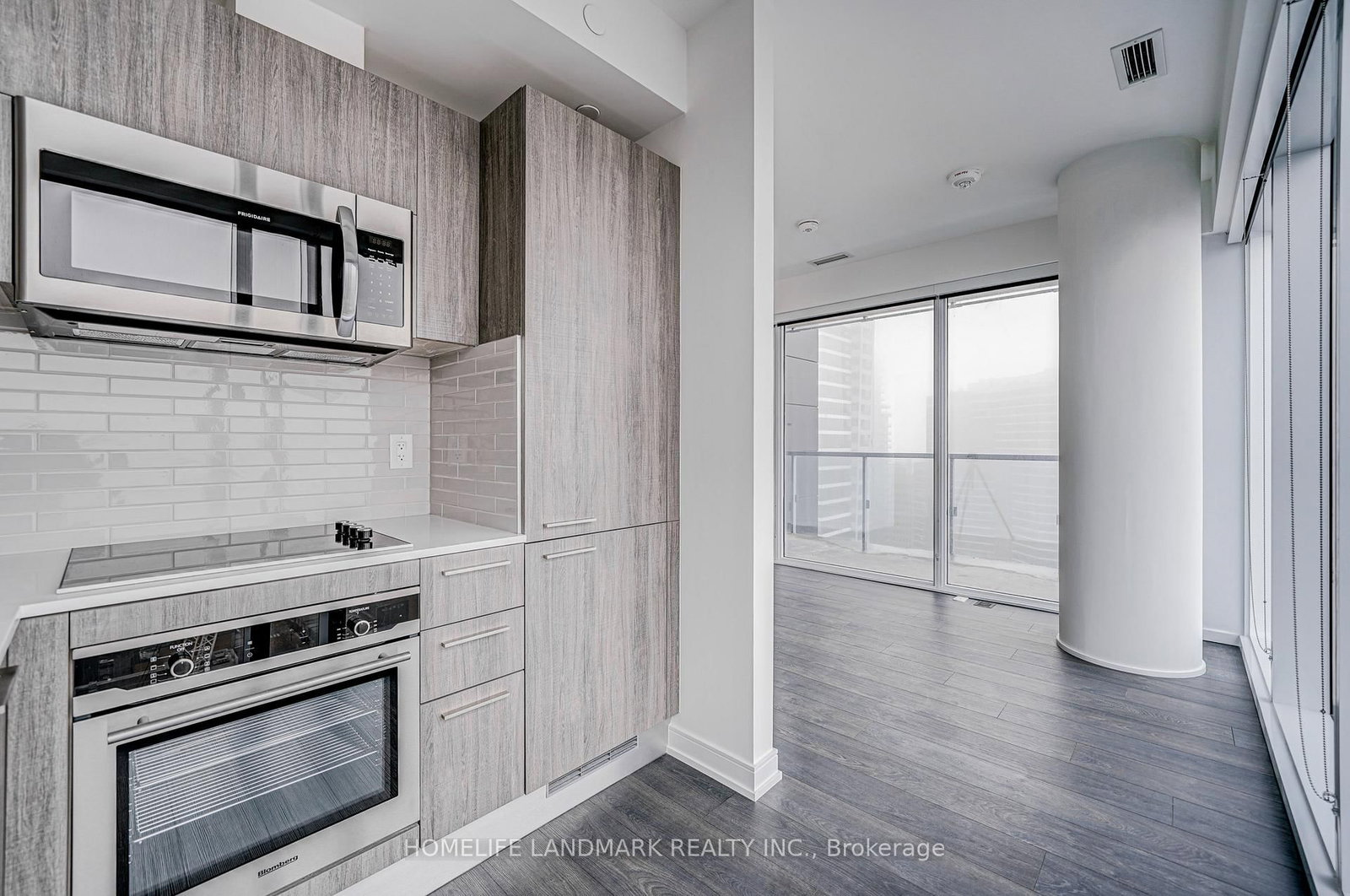 3 Gloucester Street, Unit 3001 - Photo 9