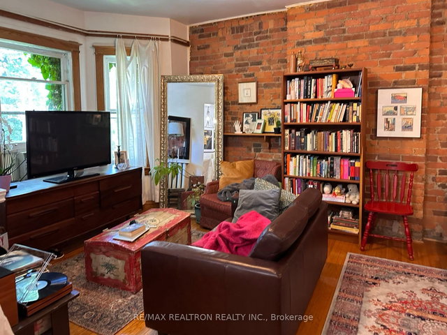 3 - 108 Admiral Road