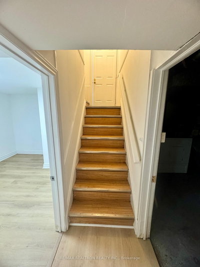 27 Lyndale Dr | Toronto | Image