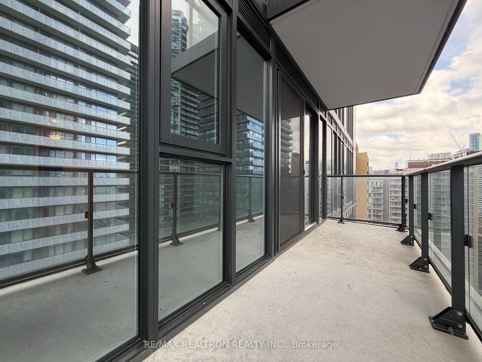 634 Church Street, Unit 2011 - Photo 18