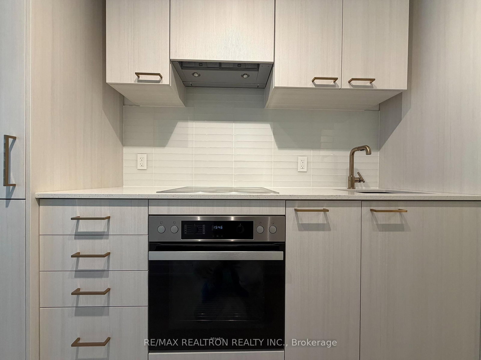 634 Church Street, Unit 2011 - Photo 8