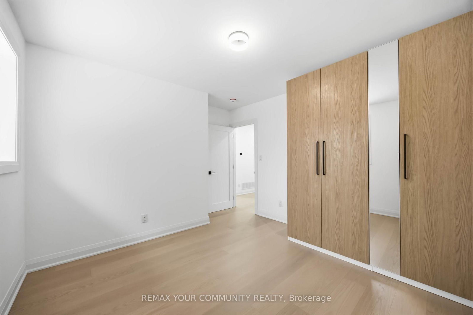 55 Cocksfield Avenue, Unit Main - Photo 23