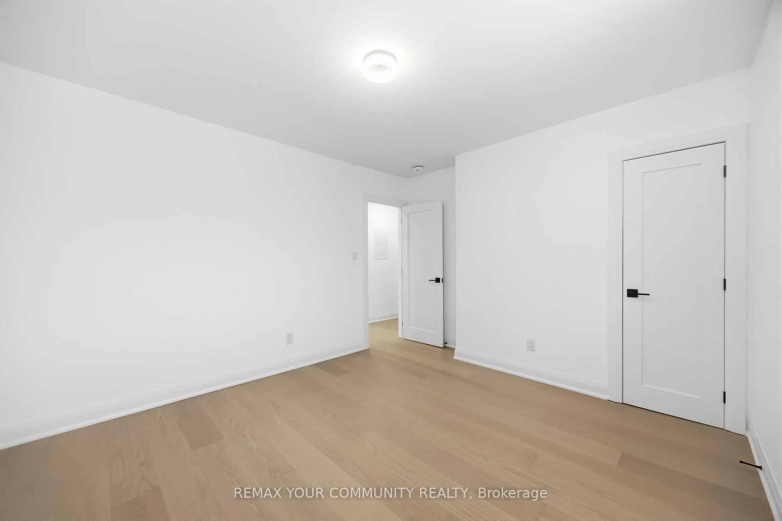 55 Cocksfield Avenue, Unit Main - Photo 26
