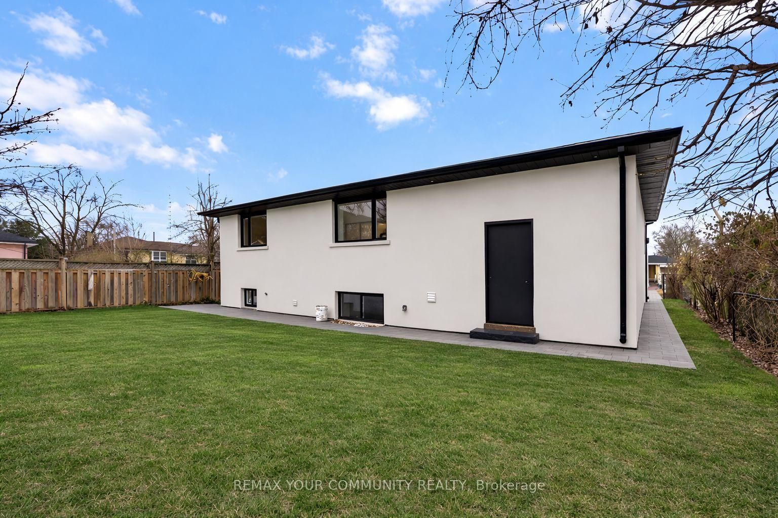 55 Cocksfield Avenue, Unit Main - Photo 29