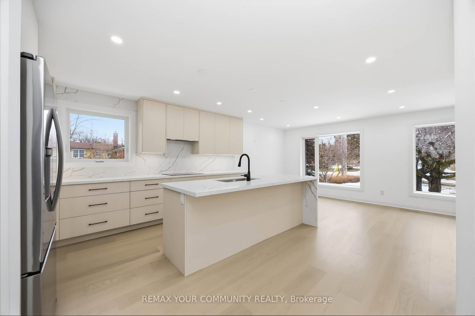 55 Cocksfield Avenue, Unit Main - Photo 4