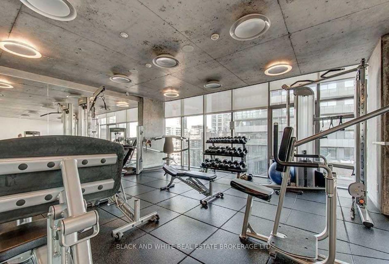 70 Distillery Lane, Unit 604 - Photo 17