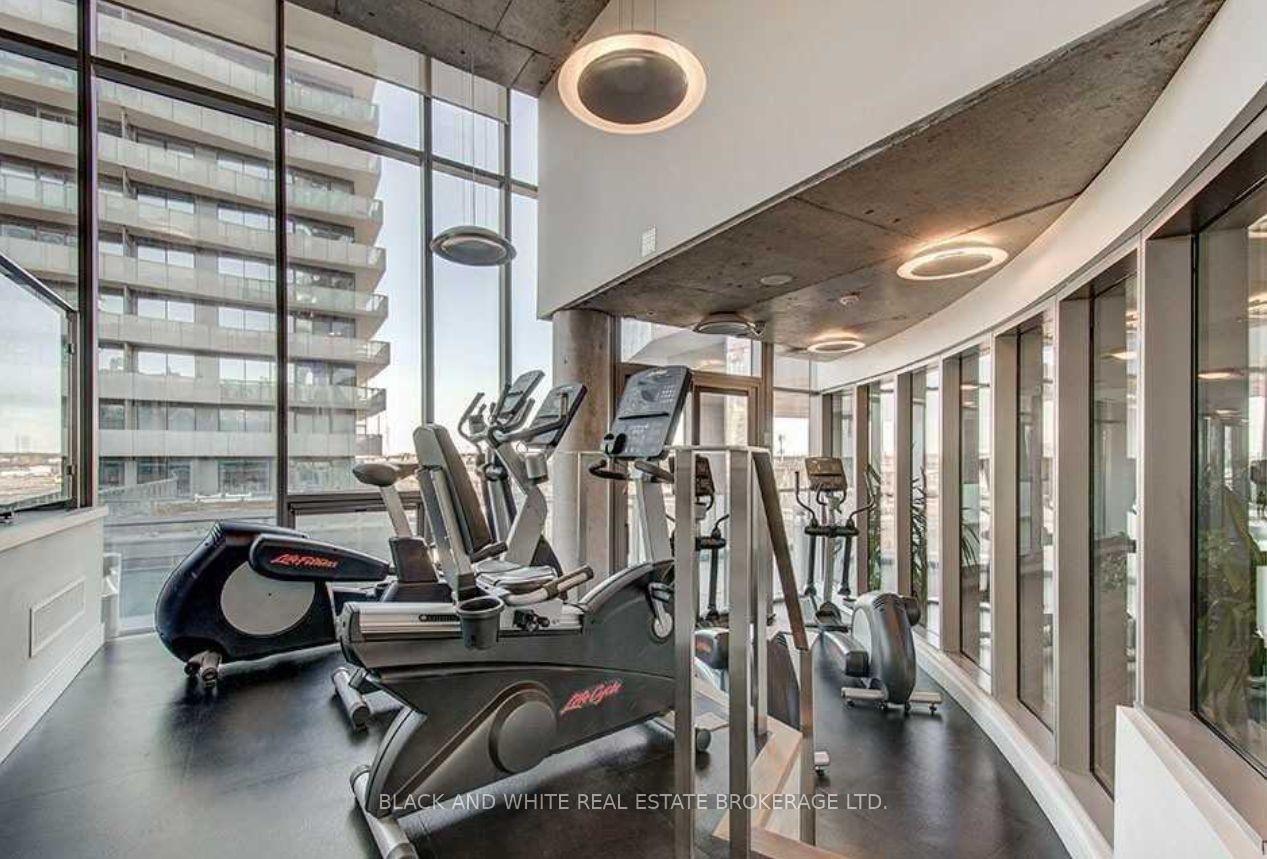 70 Distillery Lane, Unit 604 - Photo 18